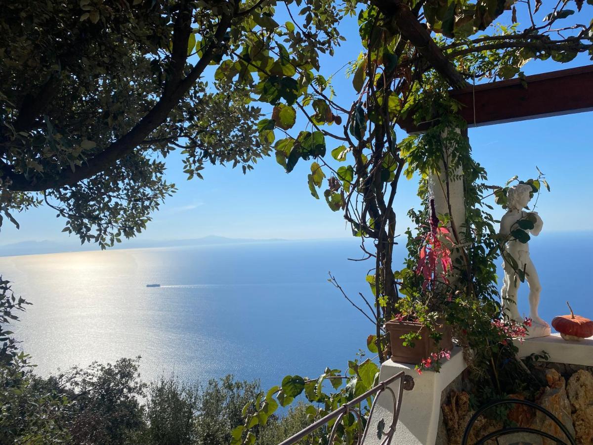 Miramare Bed & Breakfast 3*